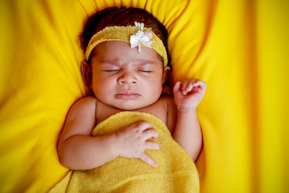  Neugeborene sicher schlafen legen